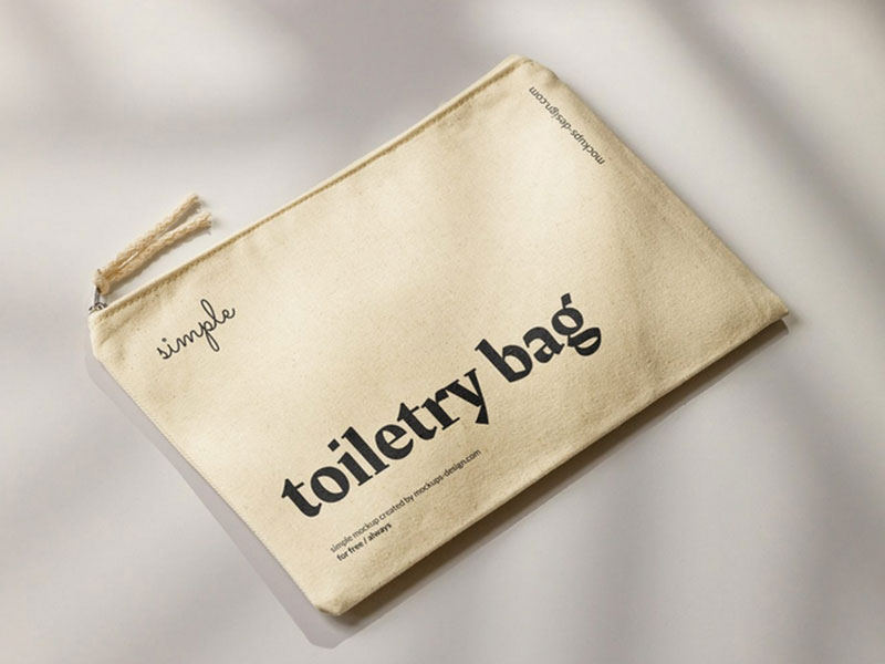Free Toiletry bag mockup